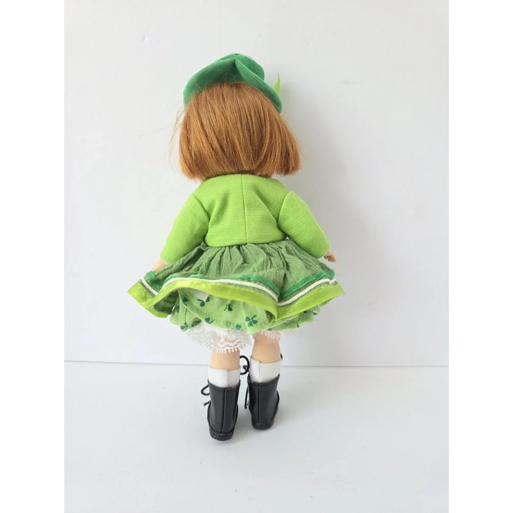 Madame Alexander doll ‎ 8